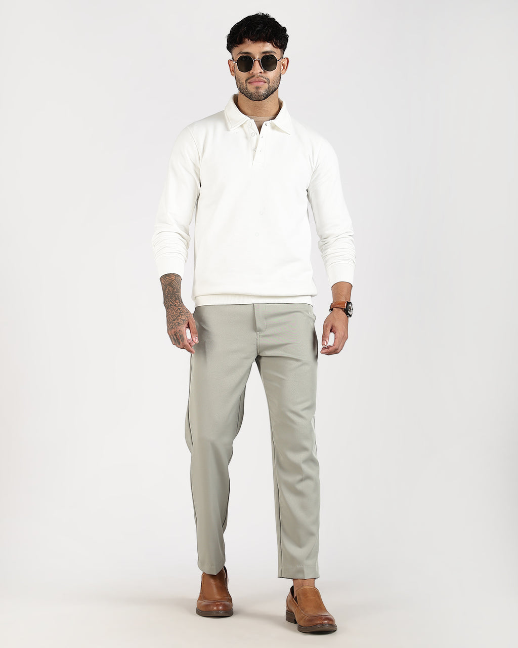 Relaxed Fit Buttoned Sweatshirt - White